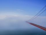 迷雾中的大桥